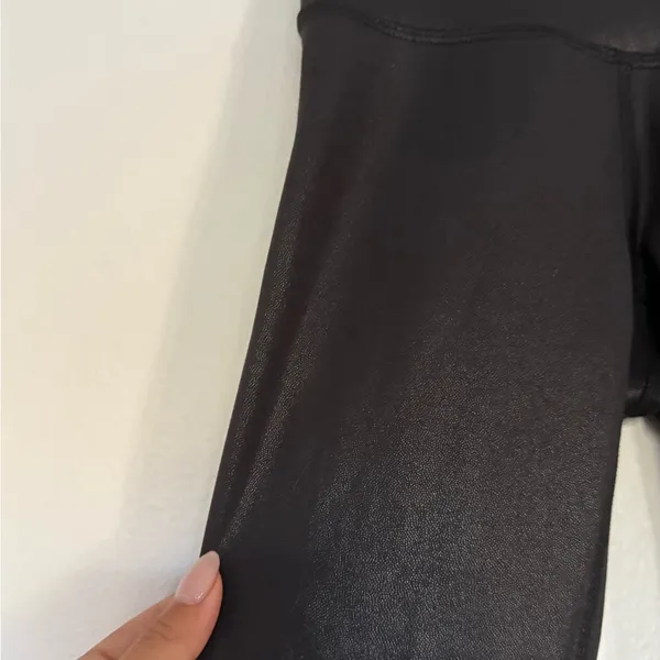 Lululemon Wunder Train high rise foilWomen's Leggings - Image 5
