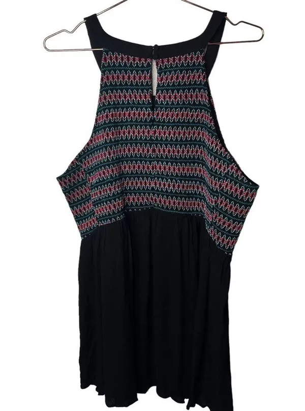 Torrid Smocked Halter Top-Crinkle Gauze Black size 2x new with out tag - Image 4