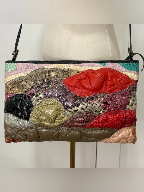 Vintage Snakeskin Reptile Patchwork Purse Puffy Shoulder Bag Unique Whimsy 80s Black - Image 4
