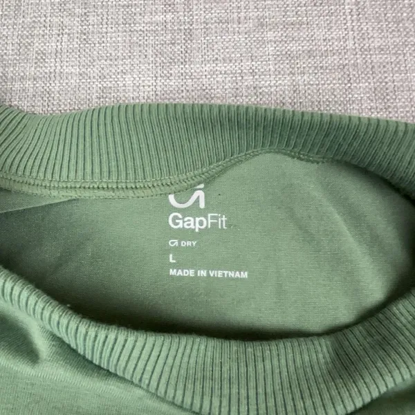 GapFit T-Shirt Womens Large Green Long Sleeve Cropped GDry Athletic Top Tagless - Image 2