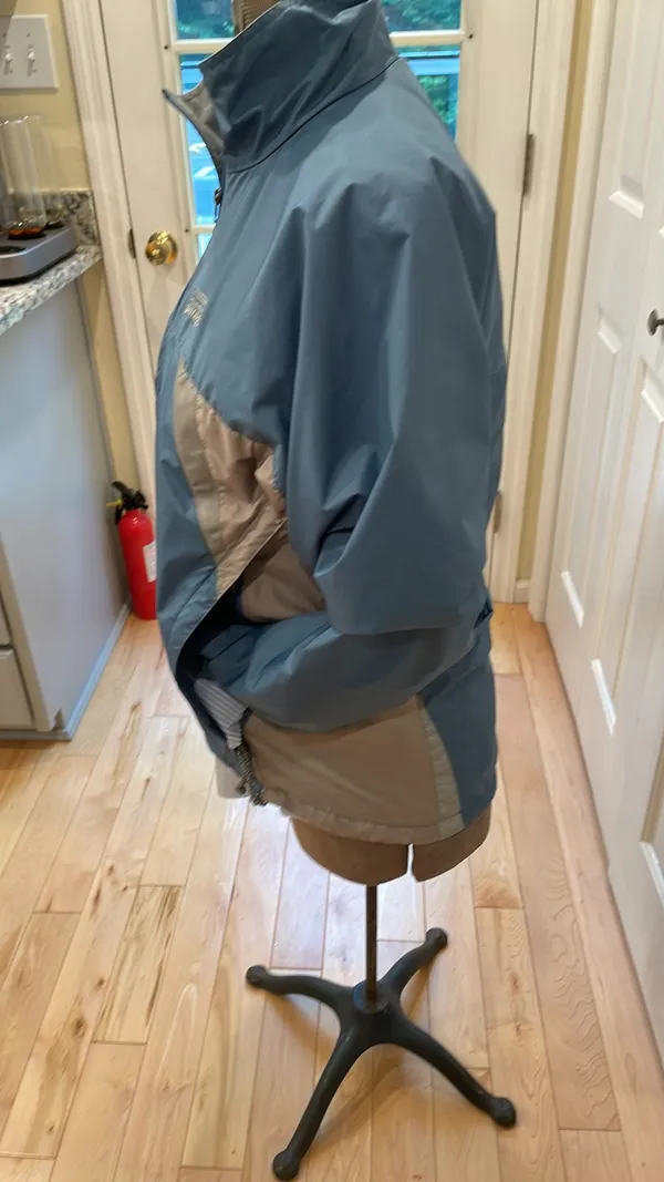 Patagonia Vintage Windbreaker - Image 6