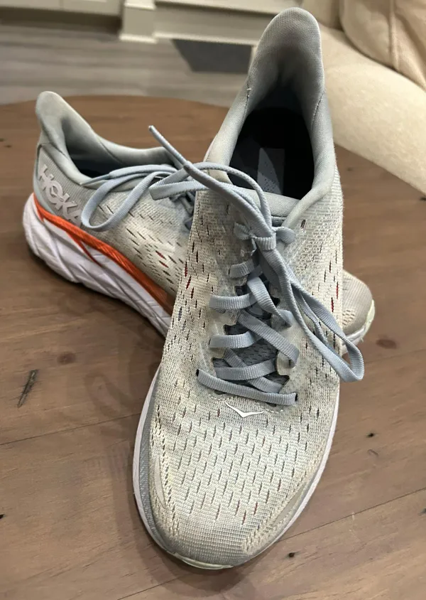 Hoka Clifton 8 Shoes - Image 2