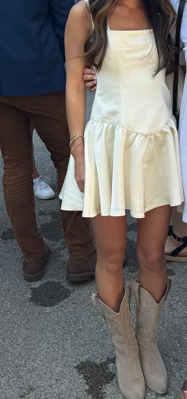 Cream Dress - Image 4