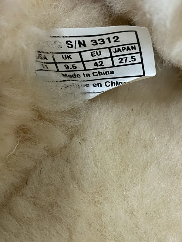 Ugg Australia suede women shoes size 11 - Image 8