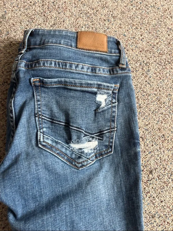 BKE Women's Blue Flare Jeans with Raw Hem - Image 4