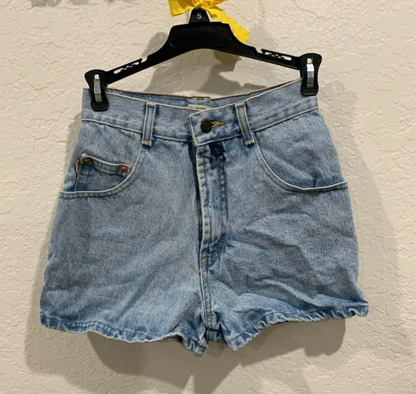 Esprit Vintage High Rise Denim Short Shorts - Image 3