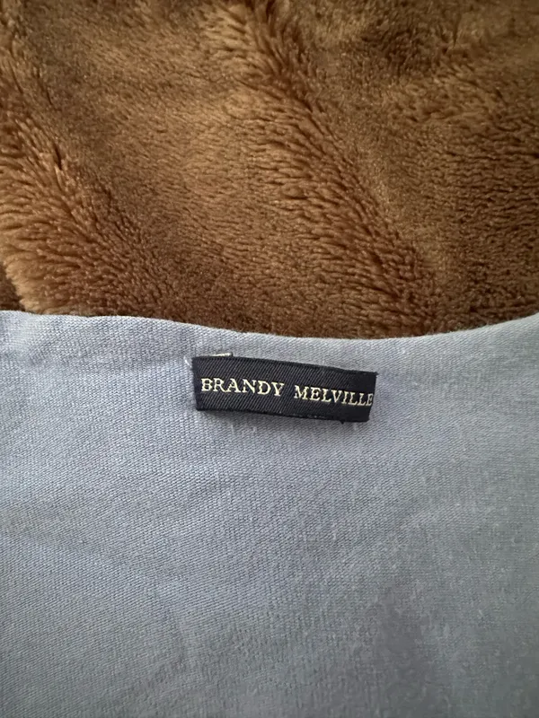 Brandy Melville Floral Top - Image 3