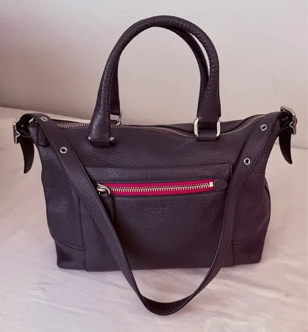Woman’s Coach leather tote - Image 12