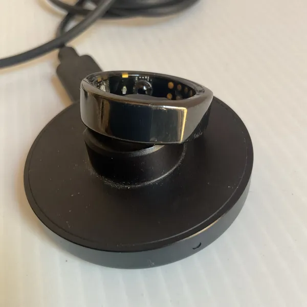 Oura Ring Gen 3 Heritage Black Size 10 Smart Ring Charger Cable Box - Image 8