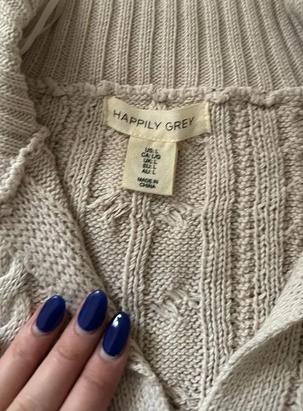 Sweater - Image 3