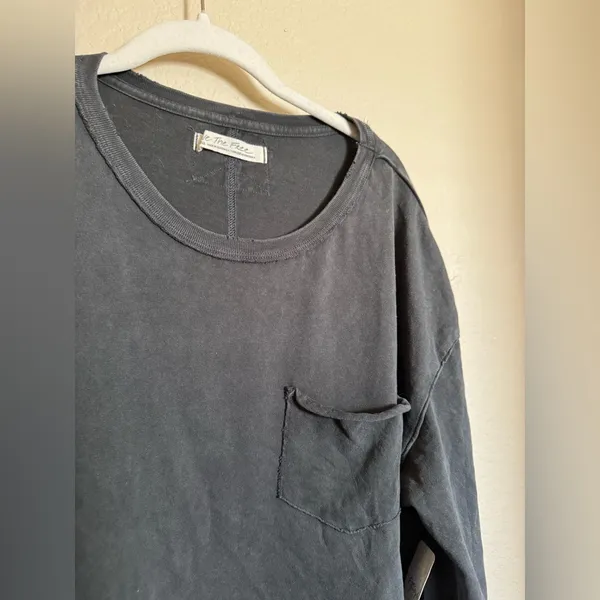 Free People We The Free Fade Into You Tee Size Medium NWT Washed Black‎ - Image 3