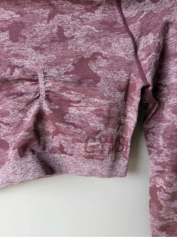 Gymshark Camo Seamless Long Sleeve Crop Top Pink Mauve Women’s - Image 2