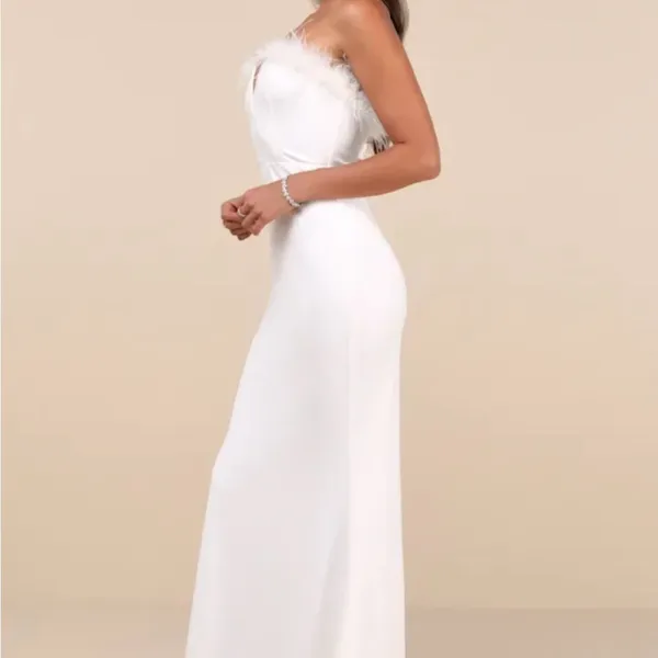 Lulu's White Plunge Neck Sleeveless Wedding Gown - Image 3