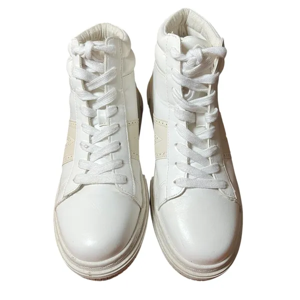 Altar'd State Cazzy Shoes Women's 7.5 White High Top Sneakers Comfort Streetwear - Image 3