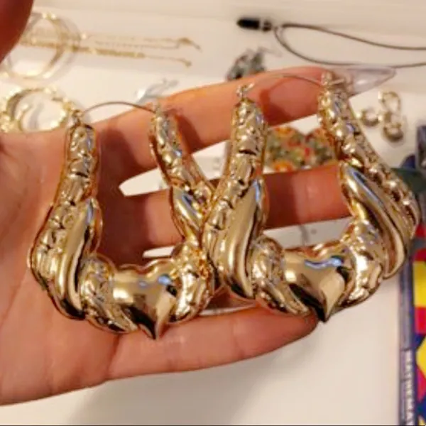 Gold Heart Textured thick hoop earrings - Image 4