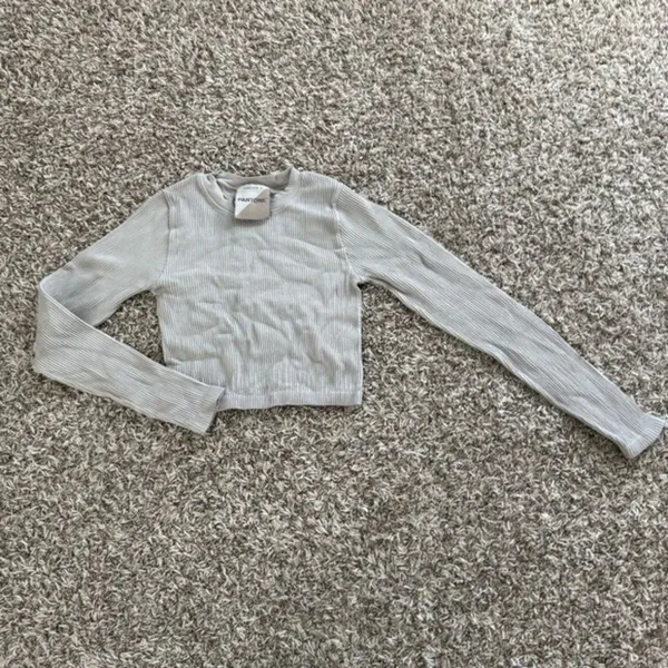 Forever 21 Ribbed Gym Fitness Cropped Stretchy Long Sleeve Tan Top Sz Small - Image 7