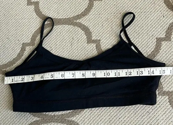 Lululemon black no padding yoga lounge light support bra - Image 2