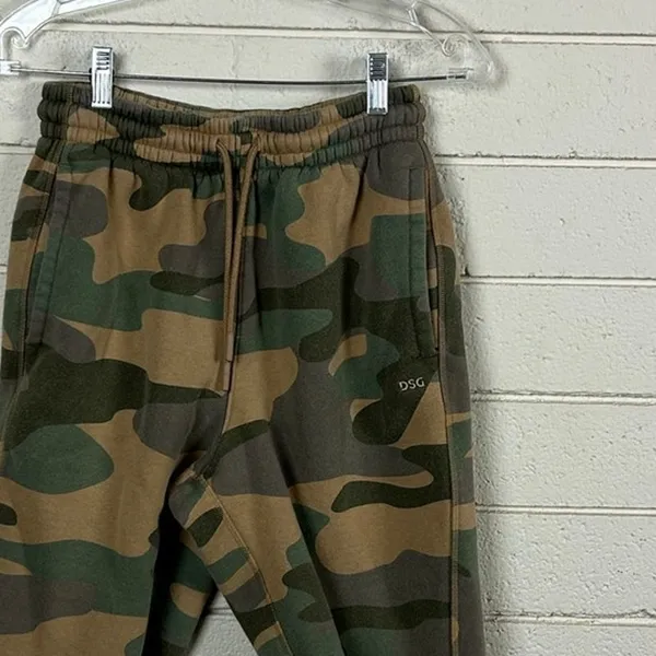 DSG Camouflage Shorts size S Green - Image 8