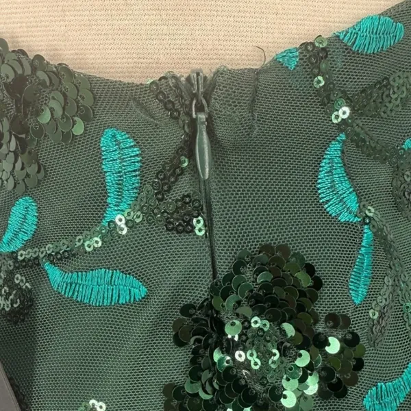 NWT Lulus Emerald Green Sequin Floral Halter Backless Mini Dress Size Small - Image 12