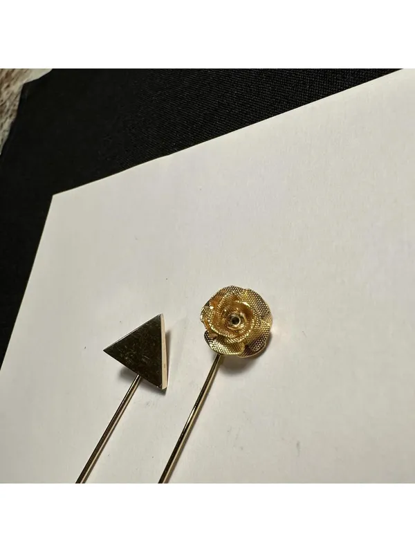 Lot Of 3 Gold Tone Brooch / Lapel Stick Pins 1 Signed Sarah (Sarah Coventry) - Image 5