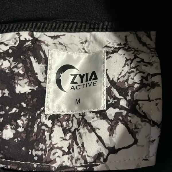 Zyia coat - Image 8