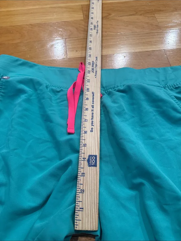 Figs Zamora women’s surgical green scrub bottoms size XlArge petite . - Image 8