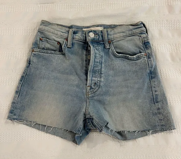 MOTHER Jean Denim Shorts - Image 5