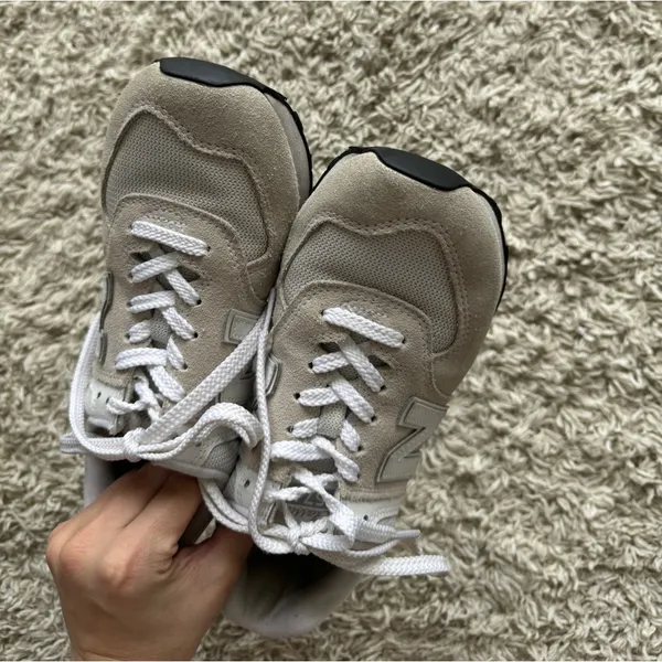 New Balance 574 Sneakers 7.5 - Image 6