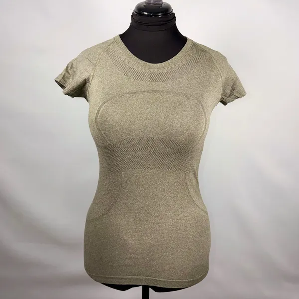 Women’s Lululemon Heathered Fatigue Green Swiftly Tech Crew Neck Tee Size 6 - Image 2