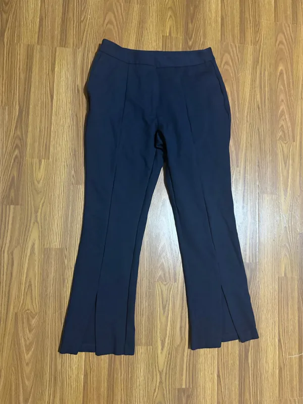 Sundays x Anthropologie Navy Split Front High Rise Pants Size Medium. - Image 2