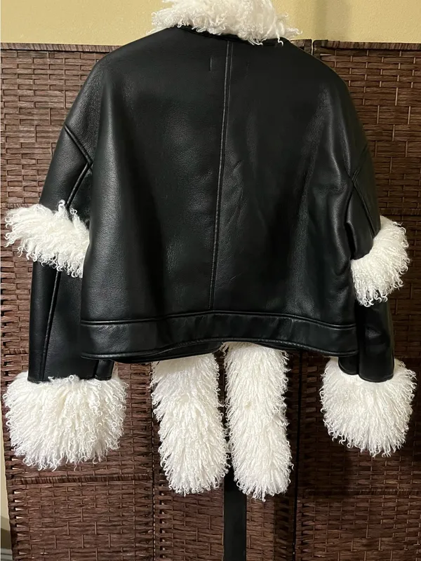 NEW AKIRA “Aspen Glow Up” Faux Fur Coat – Black – Size Large - Image 5