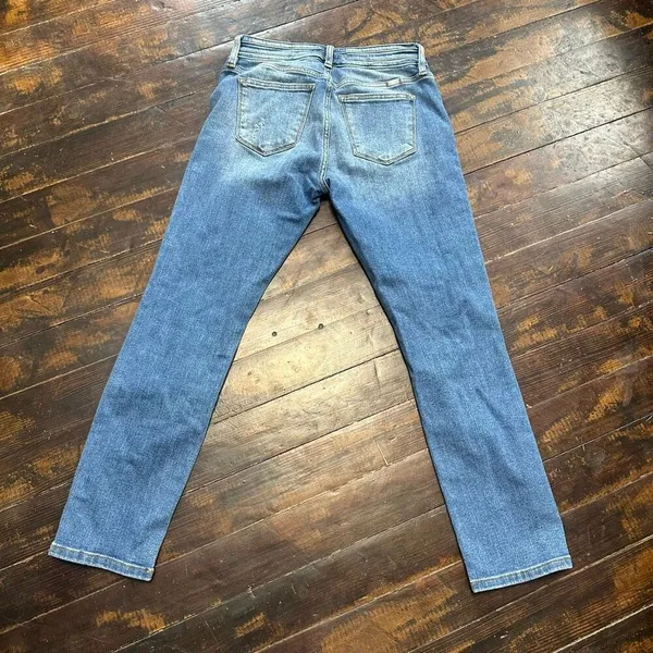 Kancan stretchy distressed 27 straight leg classic jeans - Image 3