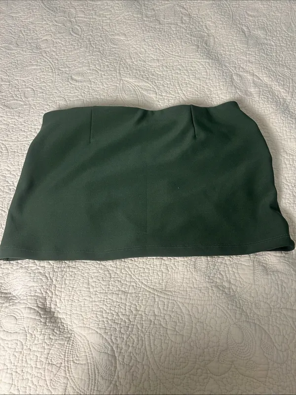 Dark Green Belted Mini Skirt Size L - Image 2