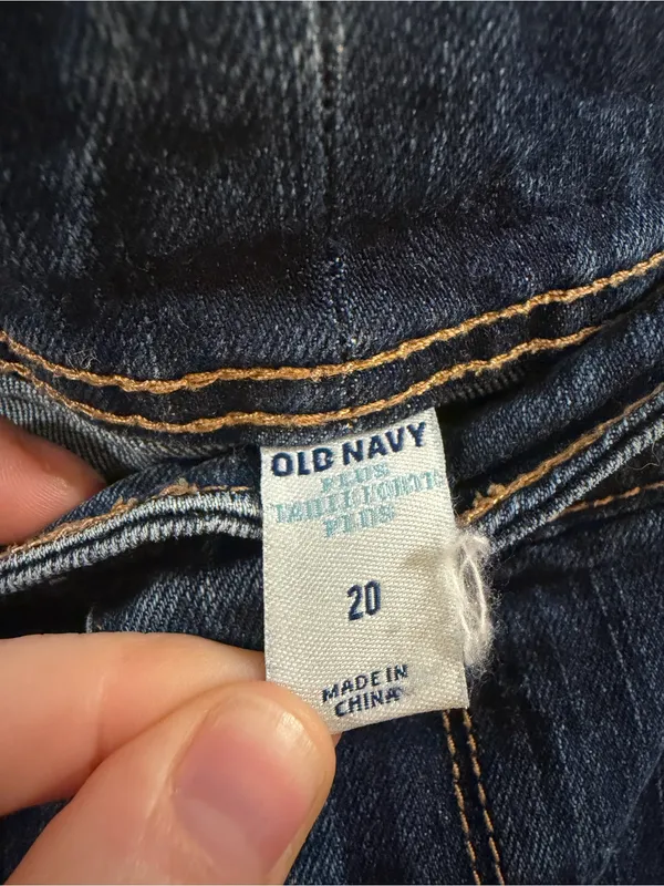 Old Navy Denim Skirt Size 20 - Image 4