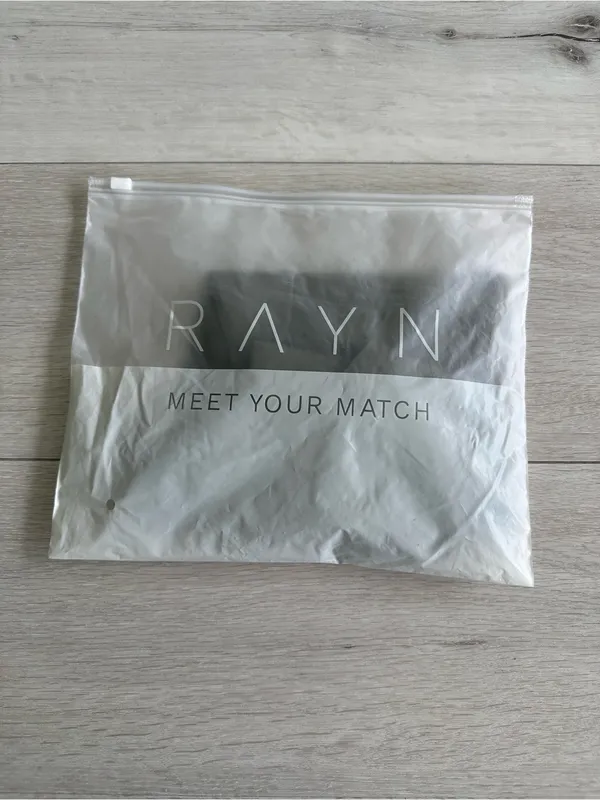 RAYN Activewear Bicycle Shorts Green Medium NWT IN PACKAGE - Image 5