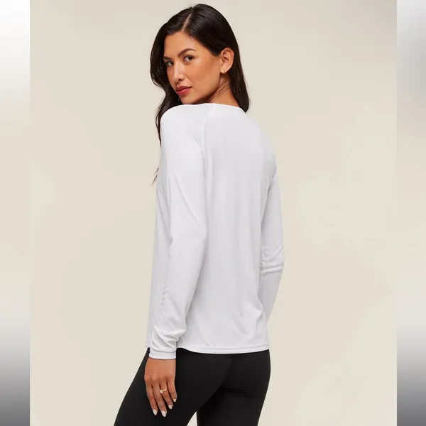 Nwot Gymshark White Long Sleeve Top - Image 3