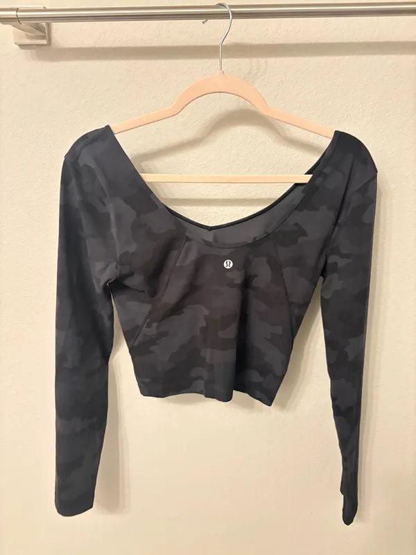 Lululemon Long Sleeve Crop Top - Image 2