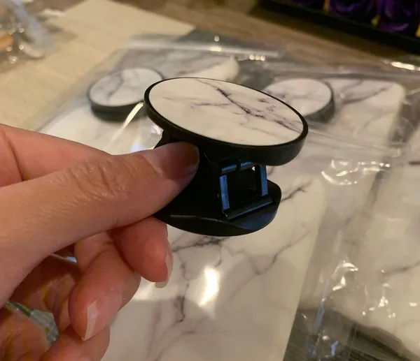IPhone 11 Pro Max marble case - Image 3