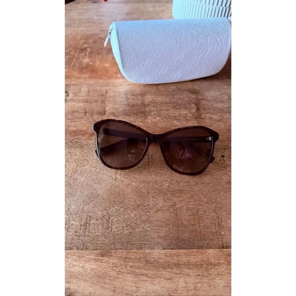 Givenchy GV 7198/S Tortoise Cat Eye Sunglasses - Image 2