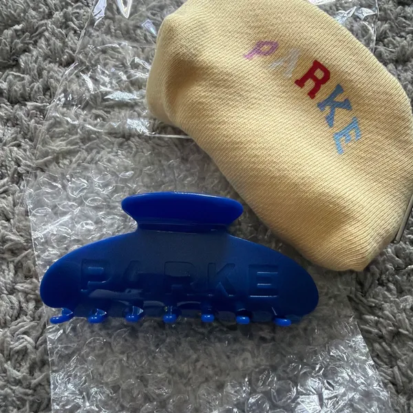 Parke Claw Clip - Image 2