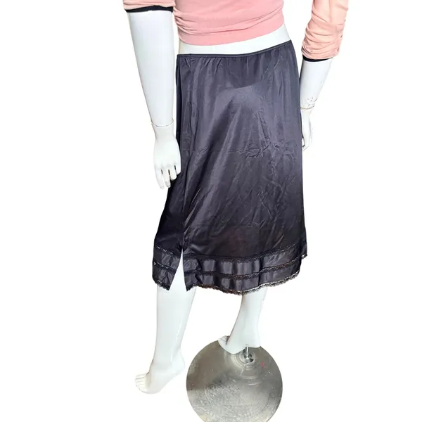 Vintage Sears Antron III Nylon Lace Half Slip Midi Skirt black Large goth - Image 4