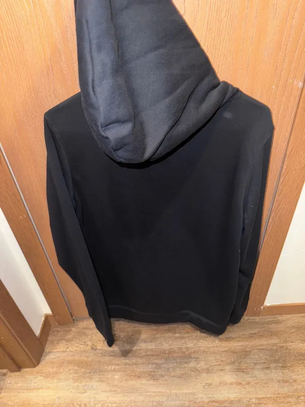 Under Armour Hoodie - Image 2
