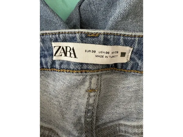 Zara Light Wash Blue Skinny Jeans Women’s Size 6 Mid Rise 5-Pocket Denim - Image 3