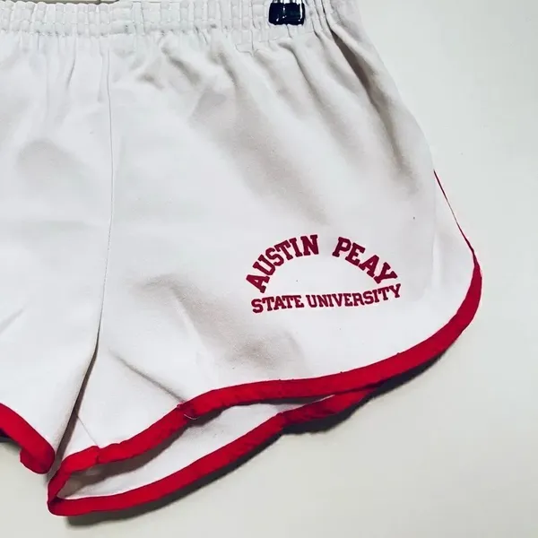 Vintage 1970s Retro Collegiate Pacific White and Red Shorts Women’s Small - Image 2