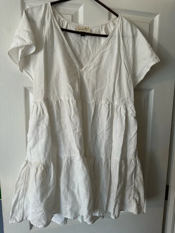 White Casual Dress Size M - Image 2