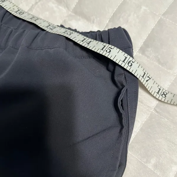 FIGS Technical Collection Drawstring Elastic Waist Scrub Pants Size Large Gray - Image 6