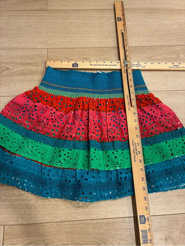 Alice + Olivia Women’s Bethie Smocked stirred Mini Skirt Blue Green Pink Size 10 - Image 3
