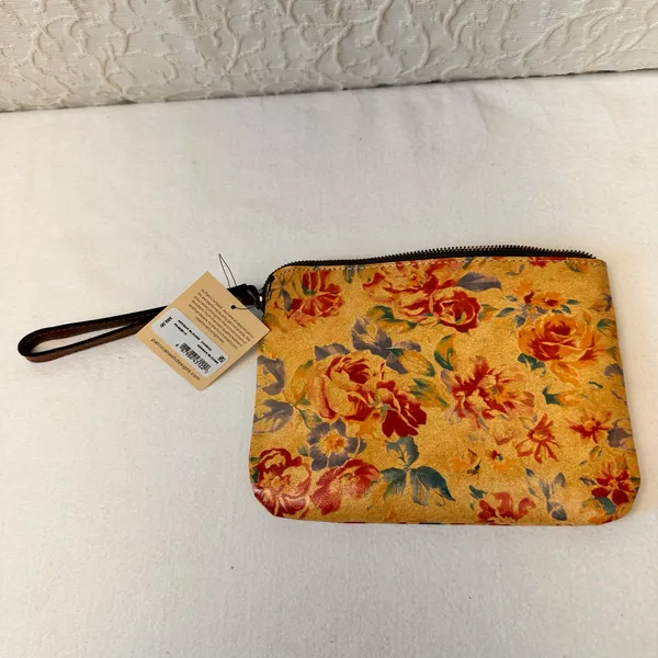 Patricia Nash Purse Cassini Leather Wristlet Wallet Floral Print Leather Bag - Image 6