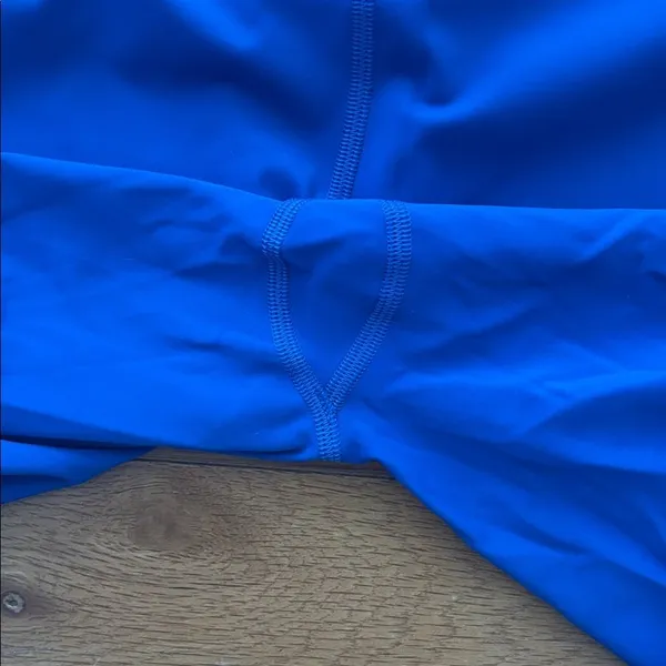 Lululemon Blue Base Pace HR Tight Cropped Crop Length 23” Women's Size 14 Royal - Image 8