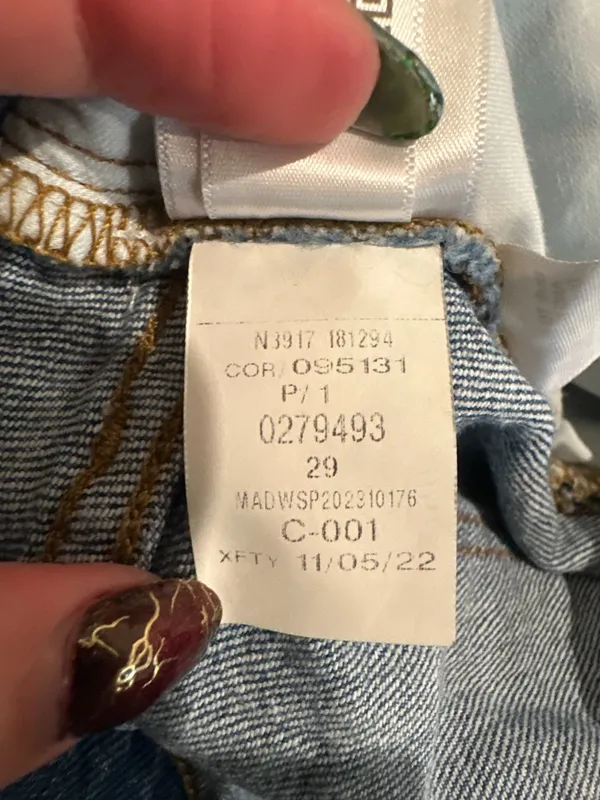 Madewell The Momjean High Rise Tapered Ankle Jeans Blue 29 - Image 8
